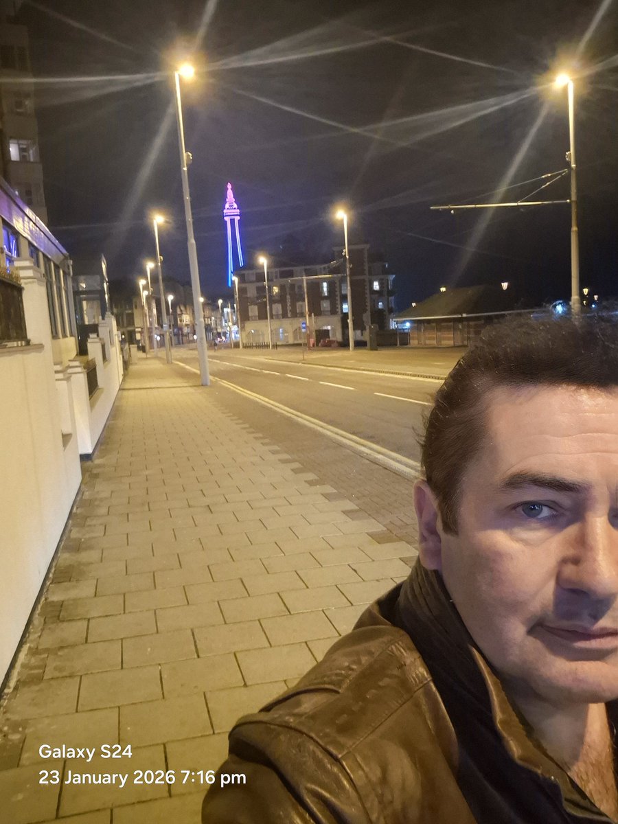 Lee Davidge tweet media