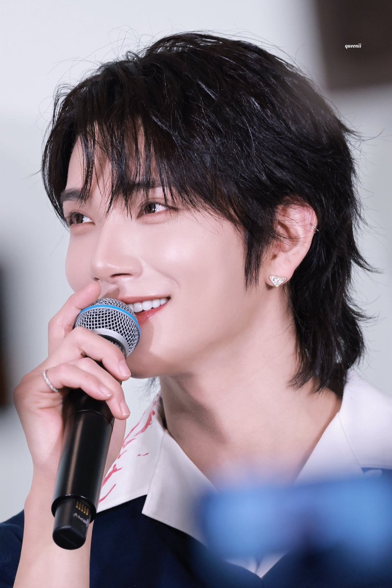 queenii1230's tweet image. 260123 PRADA⭐️
#JOSHUA #조슈아 #세븐틴 #SEVENTEEN
#JoshuaXPrada @Prada