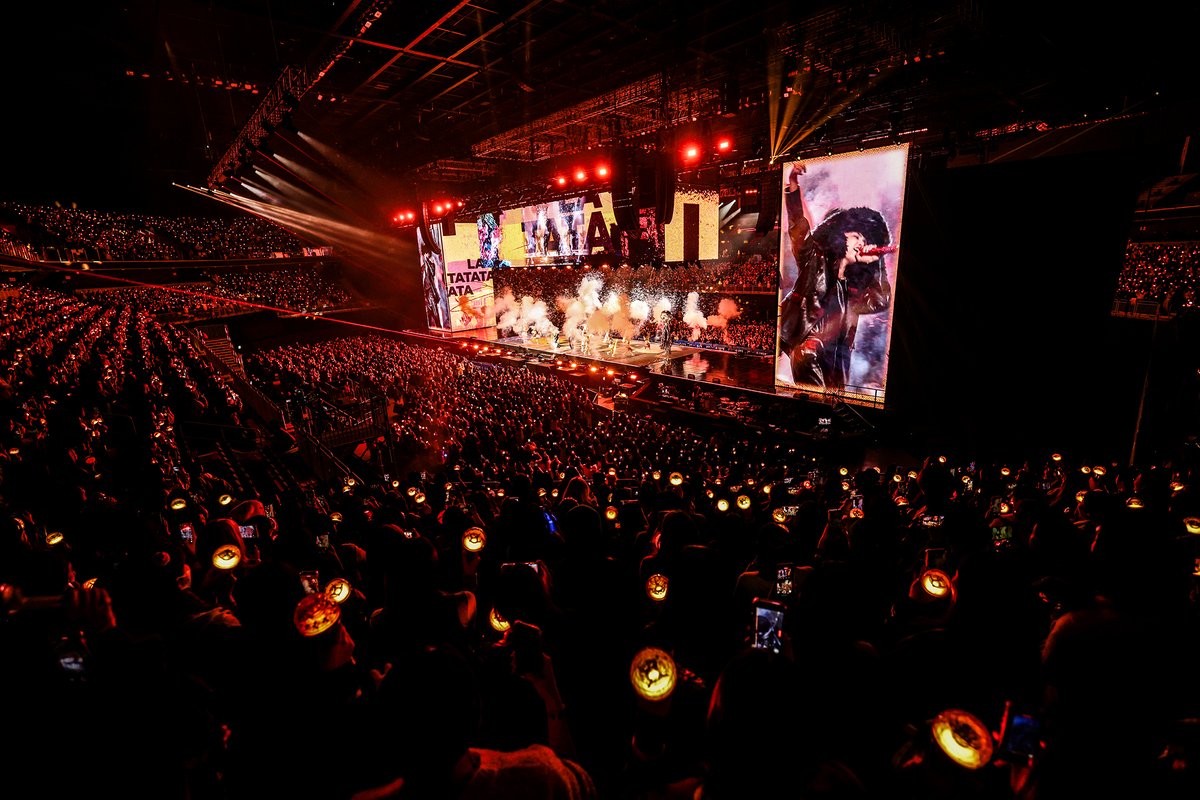 pledis_17's tweet image. [17'S] 

캐럿들과 함께라면 WORTH IT
사랑을 항상 줄게 FOR YOU 🩷🩵

#CxM #에스쿱스X민규 
#DOUBLE_UP_INCHEON