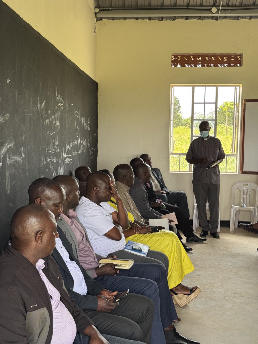 SMusherure's tweet image. Stakeholder meeting, Rugushuru Seed Secondary School, Ssembabule #Protecting the gains ⁦@NRMOnline⁩ ⁦@Educ_SportsUg⁩