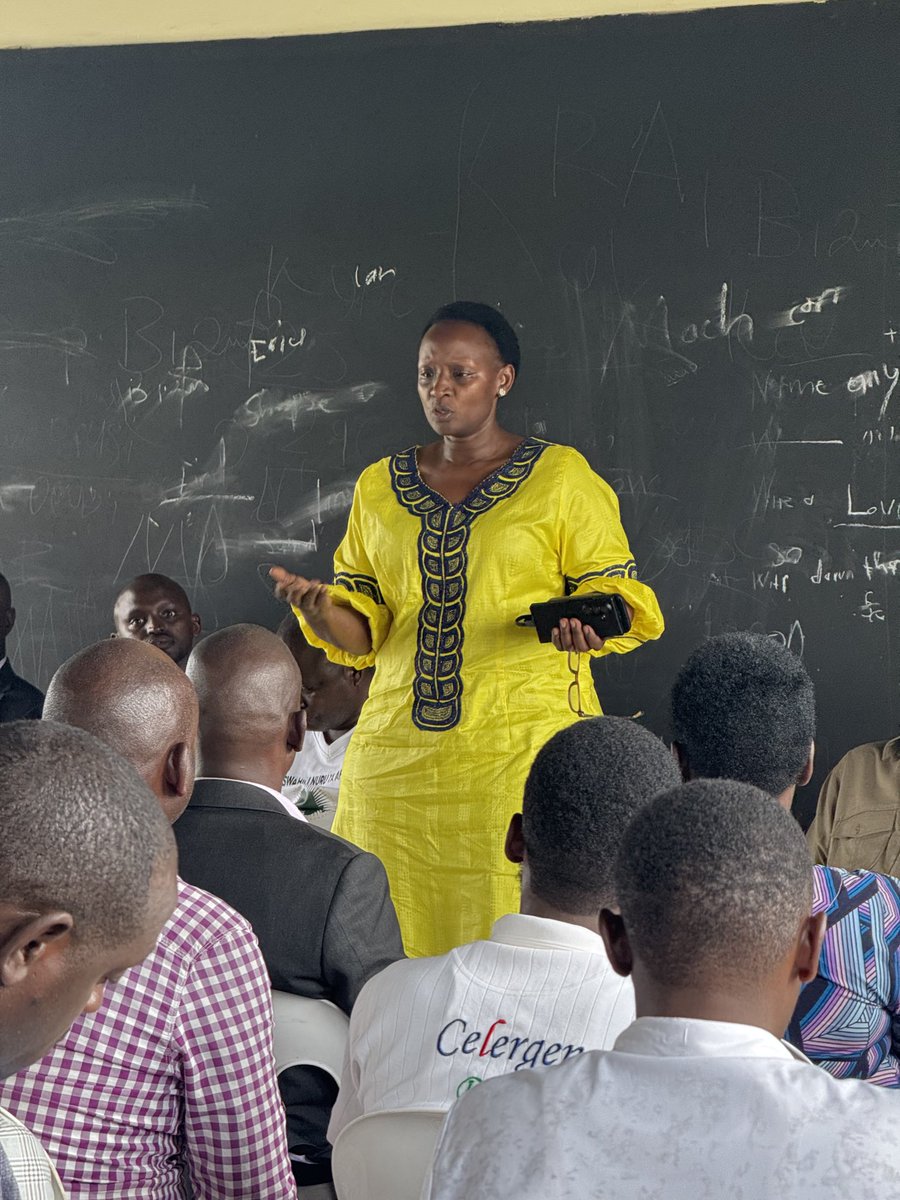 SMusherure's tweet image. Stakeholder meeting, Rugushuru Seed Secondary School, Ssembabule #Protecting the gains ⁦@NRMOnline⁩ ⁦@Educ_SportsUg⁩