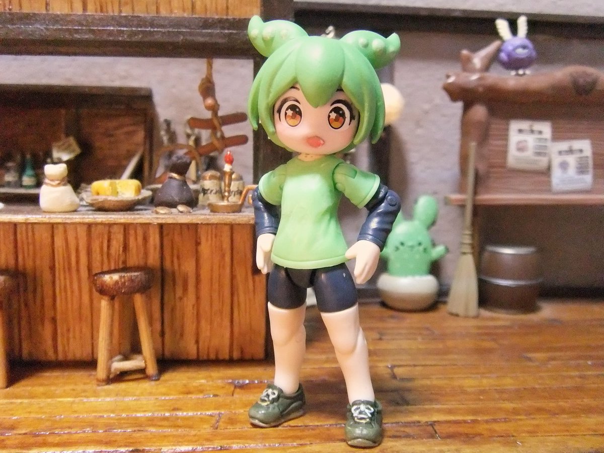 TiTeToro's tweet photo. standstonesさんの
ずんだもんコレクションが一式買えたので

ボディに乗っけて
\\アクアシューターズ　ずんだもん爆誕//

念願のずんちゃんフィギュア かわいい😊
表情差分あるのってやっぱ楽しいよね😍

#アクアシューターズ
#ずんだもん https://t.co/LKNyalC1LW