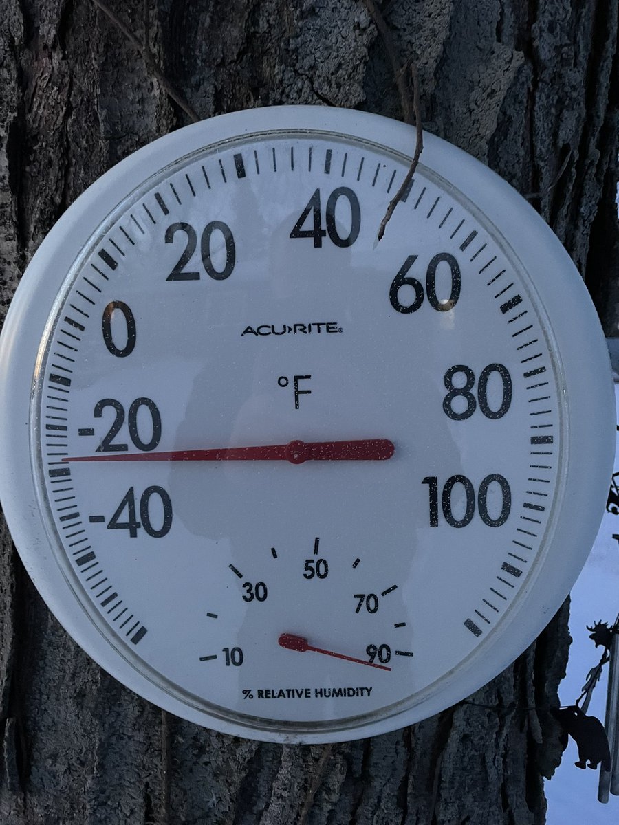 UncleHunter4's tweet photo. @NWSGrandRapids Mason MI this morning https://t.co/FXegmxJ0K3