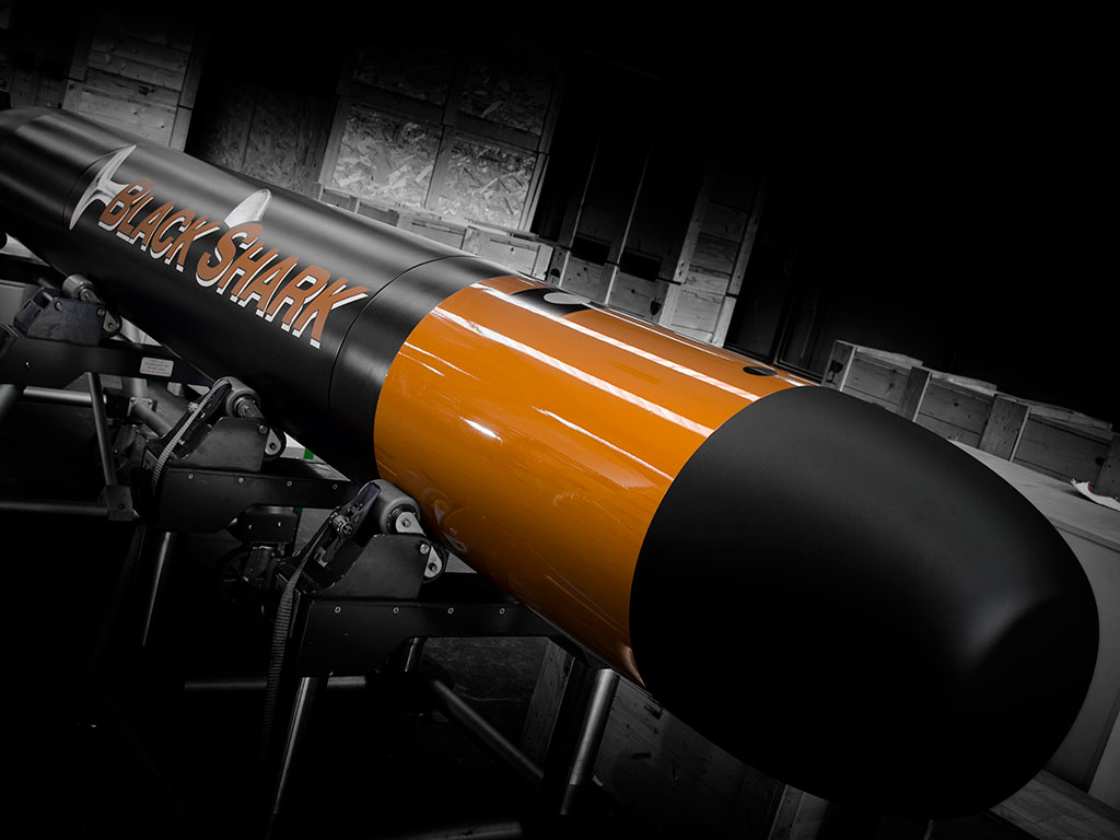 OpGridIndia's tweet image. 🧵 Thread | Black Shark Heavyweight Torpedo And Its Potential To Kill DRDO's Beloved Varunastra

India will acquire 48 Black Shark heavyweight torpedoes from #WASS (Leonardo), ending a 15-year delay. Deliveries begin post-2028, raising doubts over Varunastra’s future relevance.