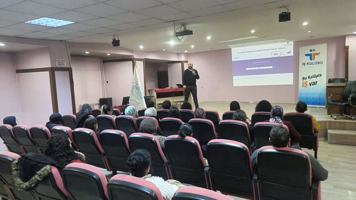 🎯 Kendini tanı, hedefini belirle, geleceğini inşa et.🚀

Aksaray Belediyesi İşgücü Uyum Programı katılımcıları ile düzenlenen İş Kulübü Eğitiminde;
🔹 Kendini tanıma
🔹 Hedef belirleme
🔹 Etkili CV
🔹 Beden dili
🔹 Mülakat teknikleri
ele alındı. 💼✨
#İşKulübü #İstihdam #Kariyer