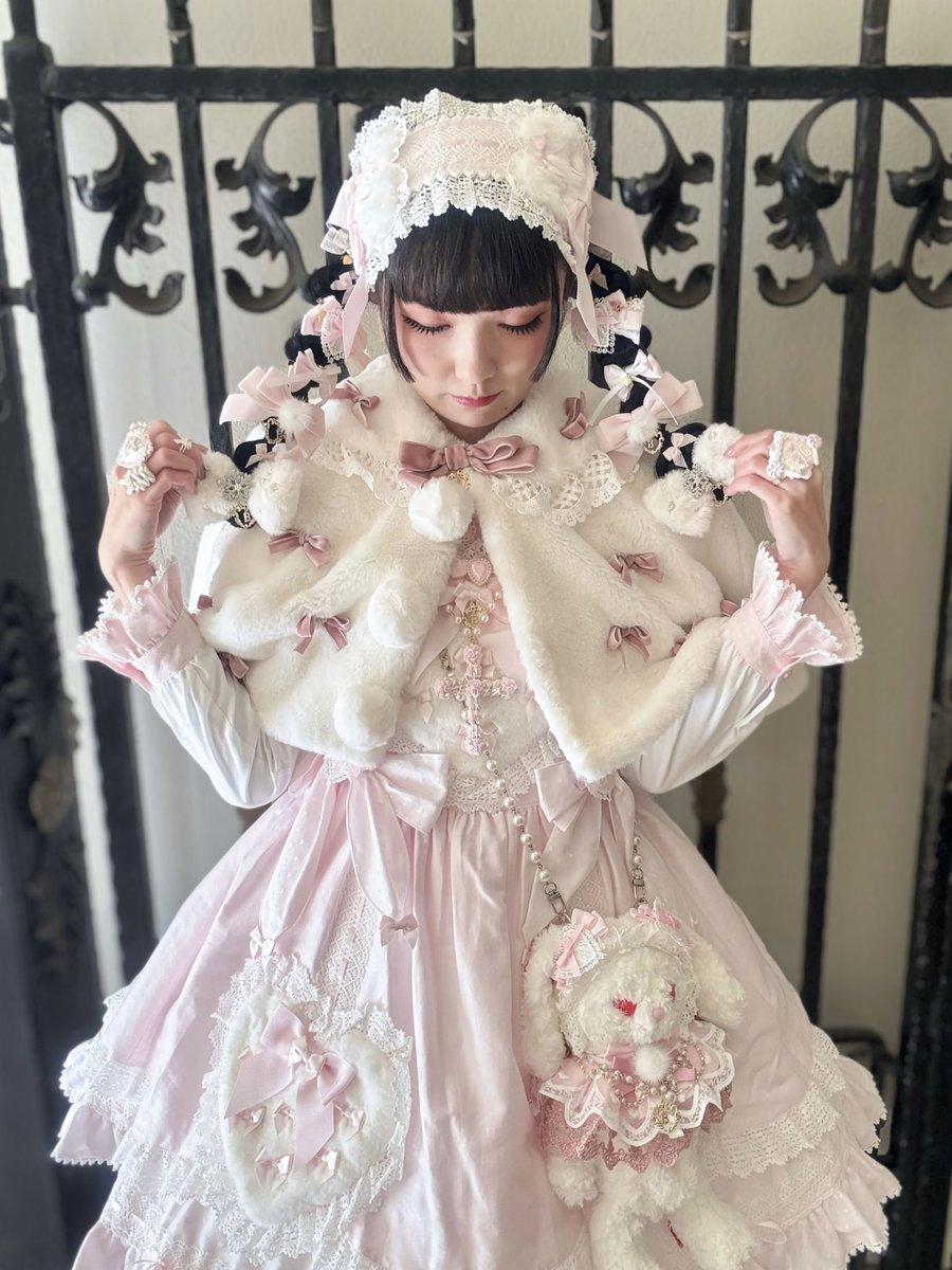 Ribbon Princessファーケープ🎀🤍🩷