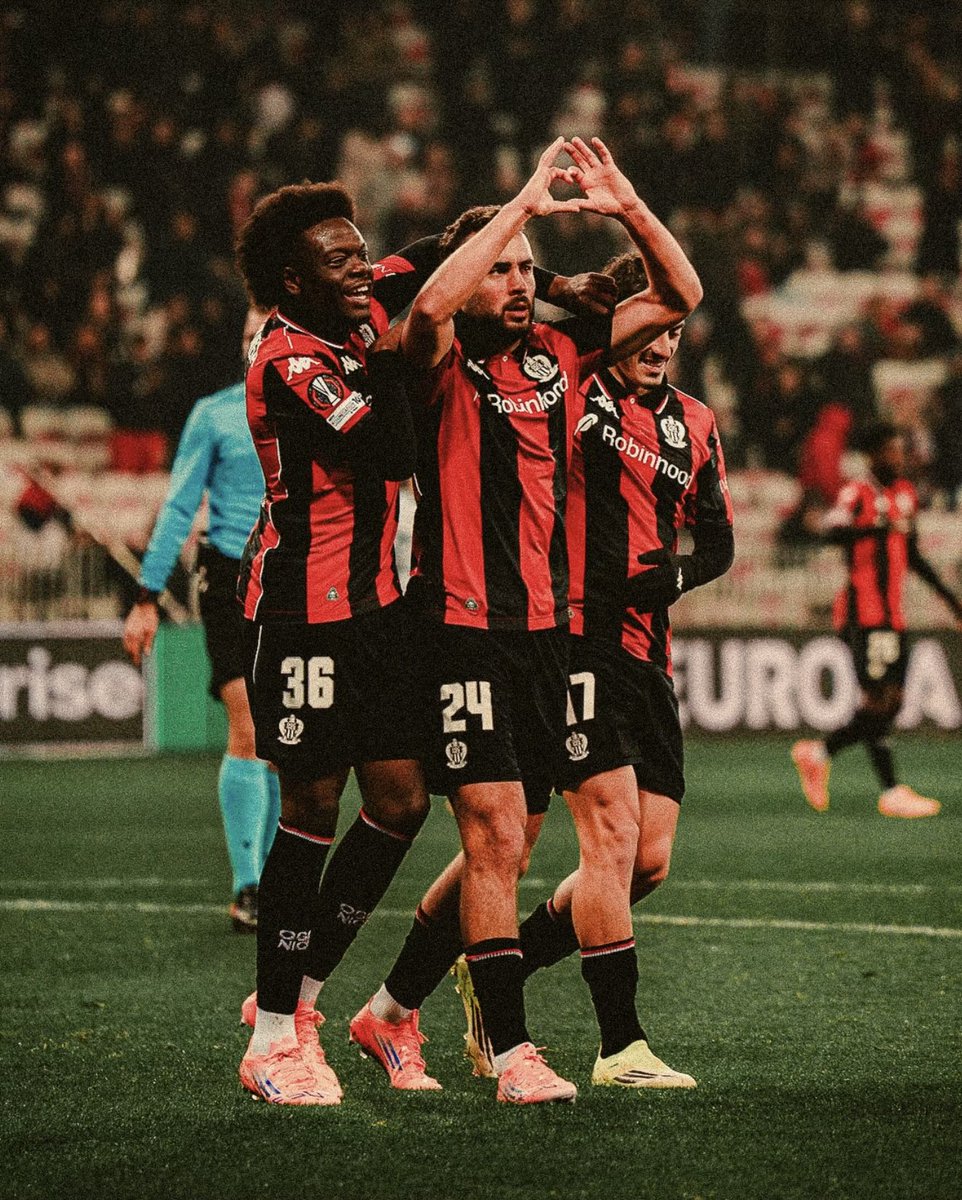 Axel 🦅 tweet media