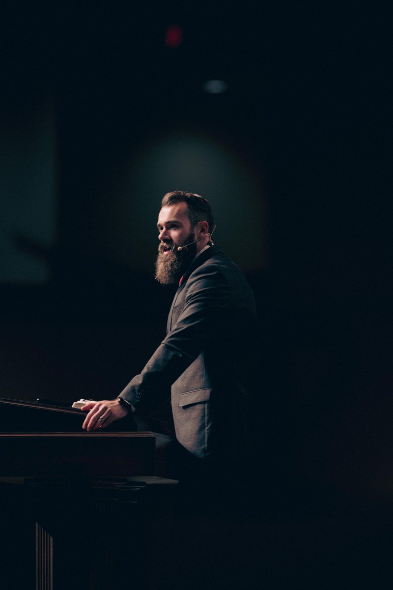 FoundersMin's tweet image. Yesterday, @AJKocman closed out the day with a session on God’s Mandate to the Ends of the Earth! 
 Turn in for our last day of the FREE Livestream of the #Founders2026 Conference - visit founders.org/nfc26/

#MakeDisciples #MakingDisciples #ChristianFamily #Missions