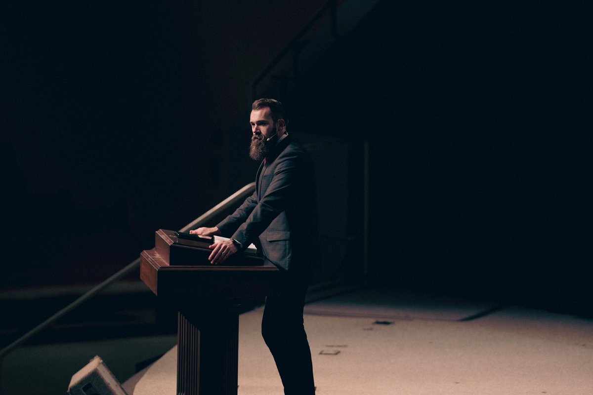 FoundersMin's tweet image. Yesterday, @AJKocman closed out the day with a session on God’s Mandate to the Ends of the Earth! 
 Turn in for our last day of the FREE Livestream of the #Founders2026 Conference - visit founders.org/nfc26/

#MakeDisciples #MakingDisciples #ChristianFamily #Missions