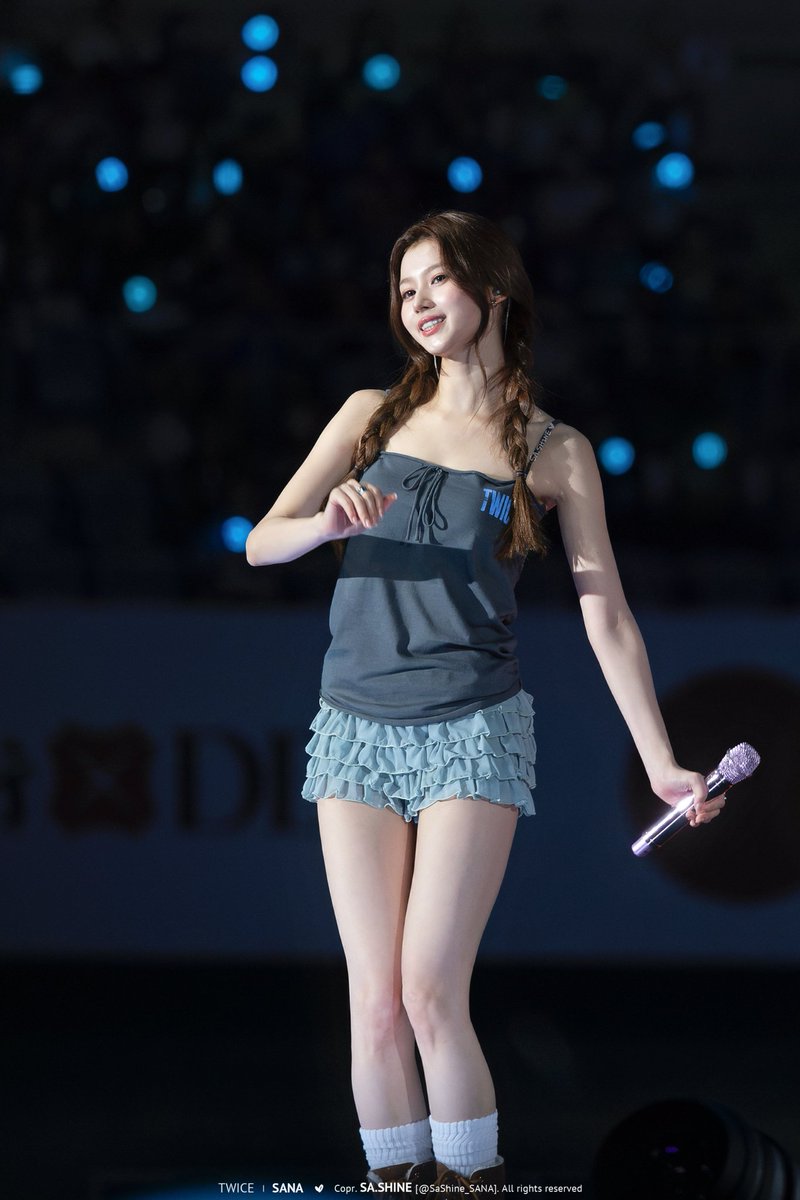 251122 THIS IS FOR IN KAOHSIUNG D1

👶🏻&amp;👸🏻

#트와이스 #사나 #TWICE #SANA #サナ