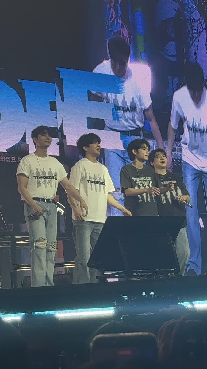 briwoonfan's tweet image. thank you so much for the wonderful night, @day6official 🥹🩵