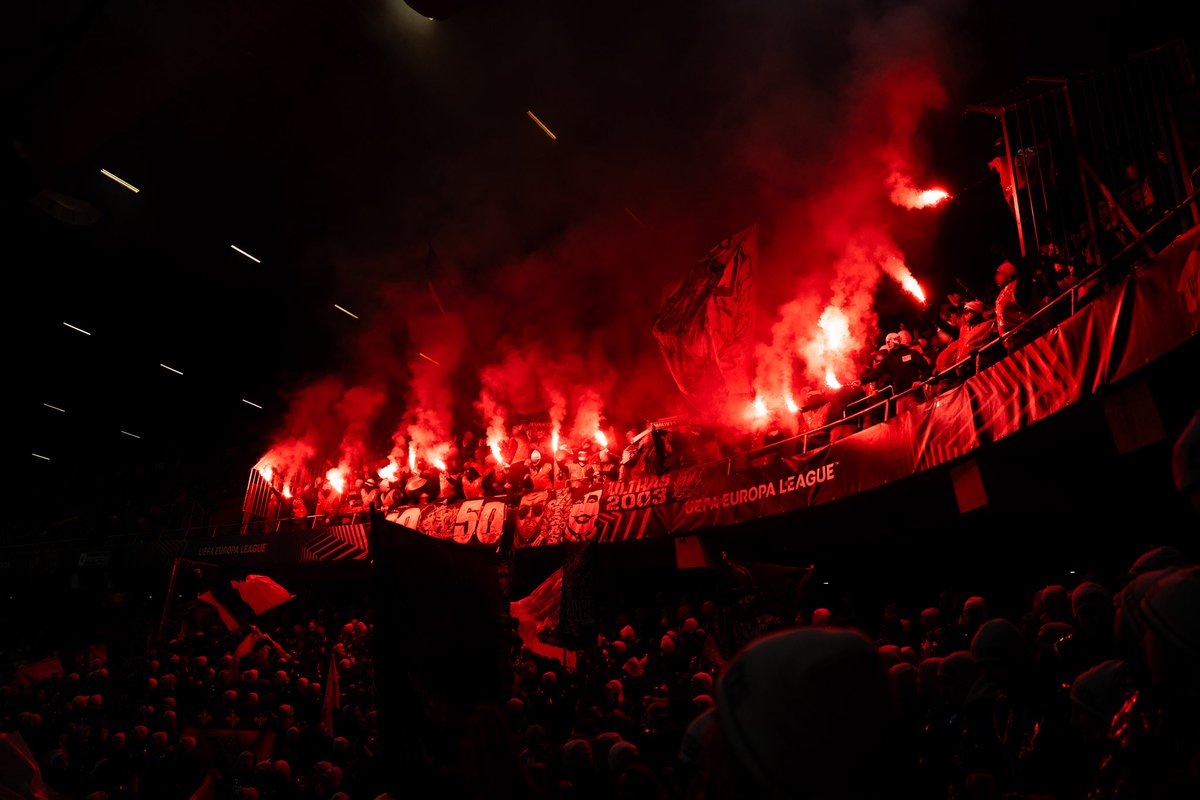 1950officiel's tweet photo. [UEL 22.01.26] YBB 0-1 OL https://t.co/db8o1OvsbU