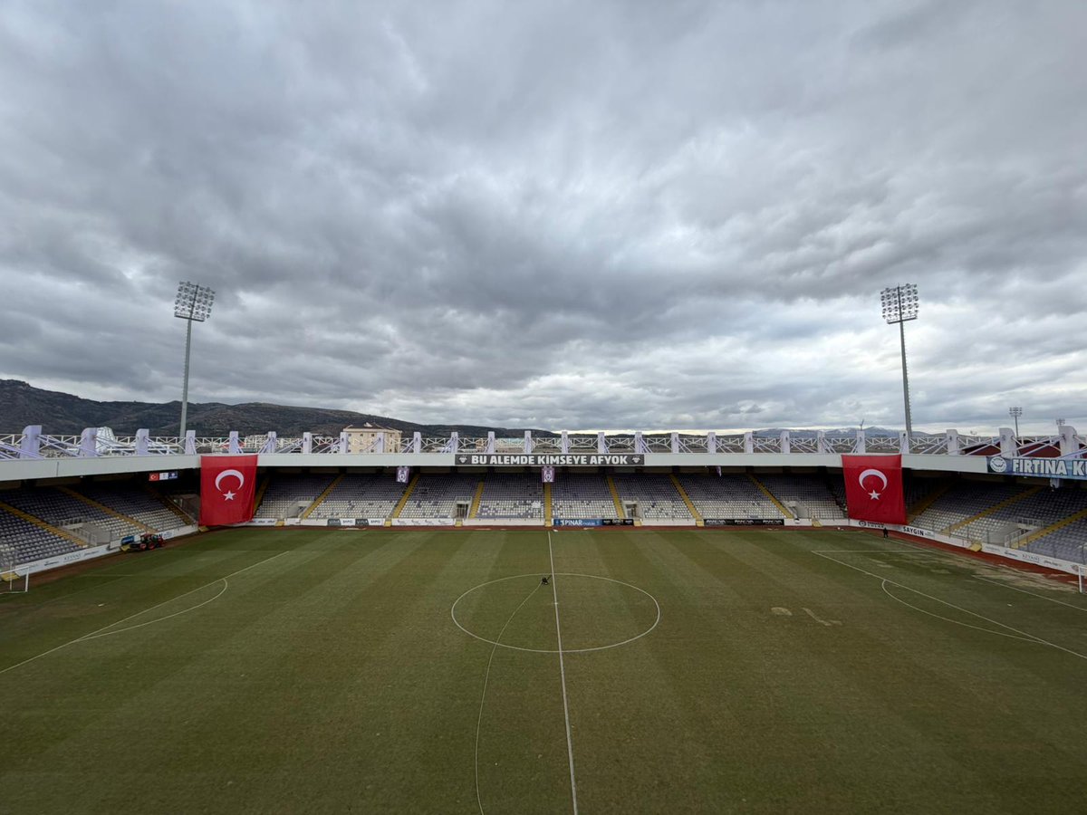 Zafer Stadı hazır, ya sen?
Yarın saat 15.00'te karşılaşacağımız Kütahyaspor mücadelesinde stadımızı Şanlı Türk Bayrağımız ile donatıyoruz. Tüm şehrimizi maça davet ediyoruz.

#Afyok