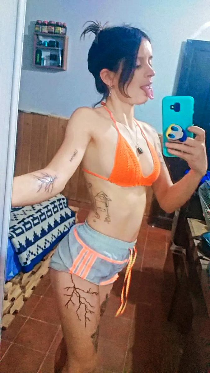 Estefani Dibueno (@todookey23) on Twitter photo 