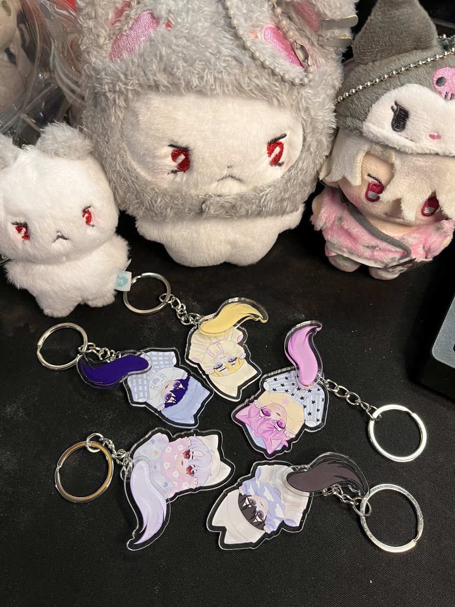 _Paa_Chi's tweet image. พวงกุญแจPlave มาแล้ววว น้องห้อยหัวหางหมุนได้ค้าบบ ขายงาน #CQ9 มาอุดหนุนได้ที่บูธ C24 วันเสาร์คับบบ🥺🫶❤️