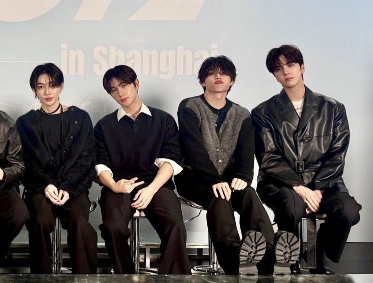 다리모양ㅁㅊ진짜 어떤한명혼자 압도적모에함