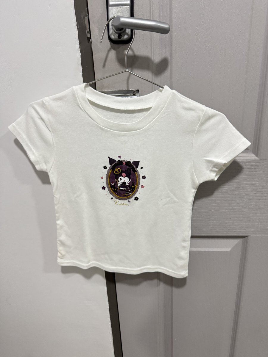 outofpublicye's tweet photo. เสื้อสไตล์ baby tee มือ 1 ค่ะ (ตัวเล็กไปเราใส่ไม่ได้) 
🫧 อกได้ถึง 36 ทั้งสามตัว 
💸พารา 89 ทุกตัว // ค่าส่งเหมา 40 นะคะ
————cf no cc —————
#เสื้อผ้ามือสอง #เสื้อผ้ามือ2 #เสื้อผ้าแฟชั่น #เสื้อผ้ามือสองราคาถูก #ปล่อยต่อเสื้อผ้า https://t.co/BcqKfHJnPY