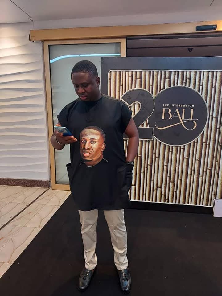 This was exactly 3 years ago. 

Right now,.. I be king size.. February would be Gym🏋 time. 

There's no work life balance in Nigeria.. Except you have made the 💰

😂😂😂😂