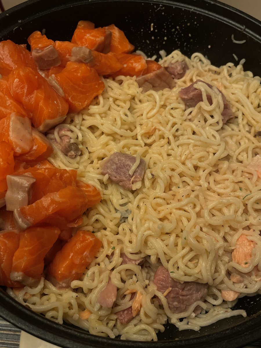 มาม่าสิ้นเดือนแบบคนจนๆ 😁