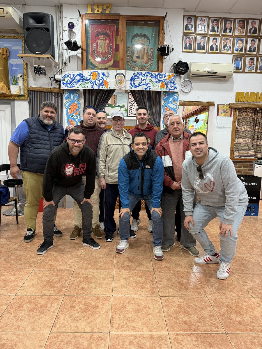 SagredoMarco's tweet image. Esmorzaret boníssim de la mà del Pelao a la Falla Mariano Benlliure de Paterna