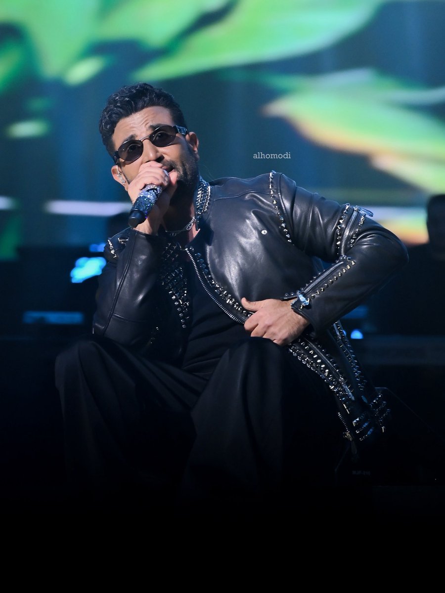 شوف أنت عامل وأنا عامل ايه😎🎵

#أحمد_سعد_في_الرياض 
#موسم_الرياض 

<a href="/AhmedSaadoffic/">Ahmed Saad</a>