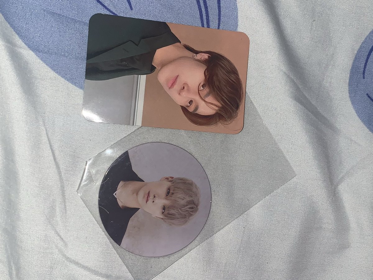 WTS PC HENDERY ON PIN tweet media