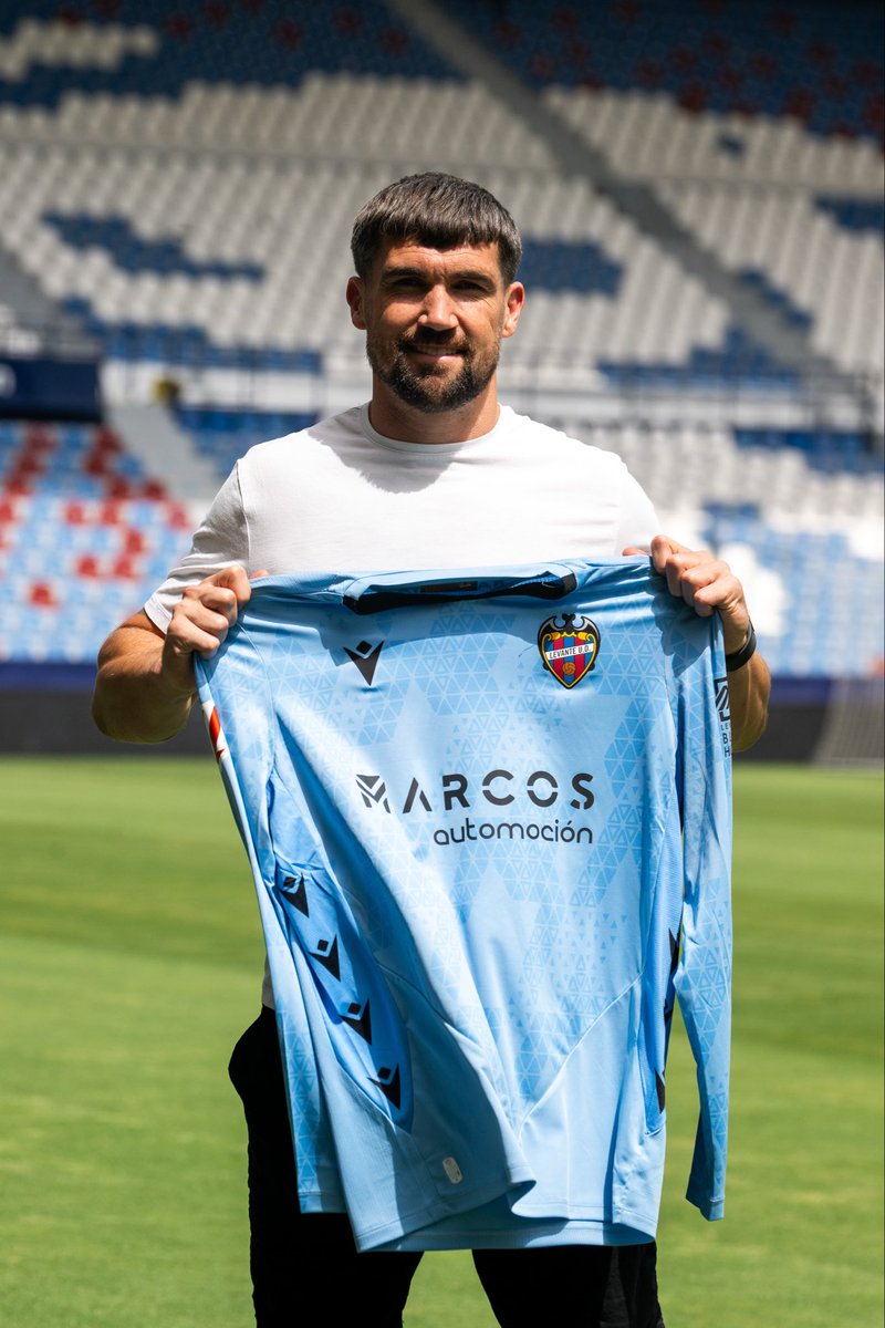 🗣️¡Buscamos GK!🔵🔴🧤

•ROL TITULAR

🎽🧤 PORTERO (Experiencia demostrable)

👥 11🆚11
🎮 #FC26
🗓️ Experiencia
⏳ Disponibilidad 00:00 a 01:00
📍🇪🇸
▶️ Micro🎧
📩 DM abiertos, escuchamos ofertas

🙏❤️
<a href="/_chocolate3000/">AYUDAS FIFA CHOCO3K🐦</a> 
<a href="/AyudaInfoClubes/">AYUDA • INFO • 3️⃣0️⃣0️⃣0️⃣</a> 
<a href="/FichajesAyudas/">Ayudas Fichajes</a>