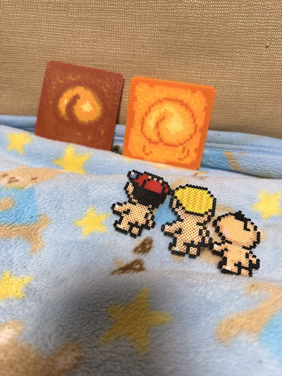 HAN_ABI_'s tweet image. 今日はあまひろさんとぽいちゃんに遊んでもらいました🙌
ヨッシーとお花たち見せてもらったし実際触らせてもらいました🌷あまひろさんにはマザーのおビーズ頂いてしまったからあーみさんのしりとコラボさせてみた🍑
美味しそうなものたくさんいただきまして感謝〜✨️