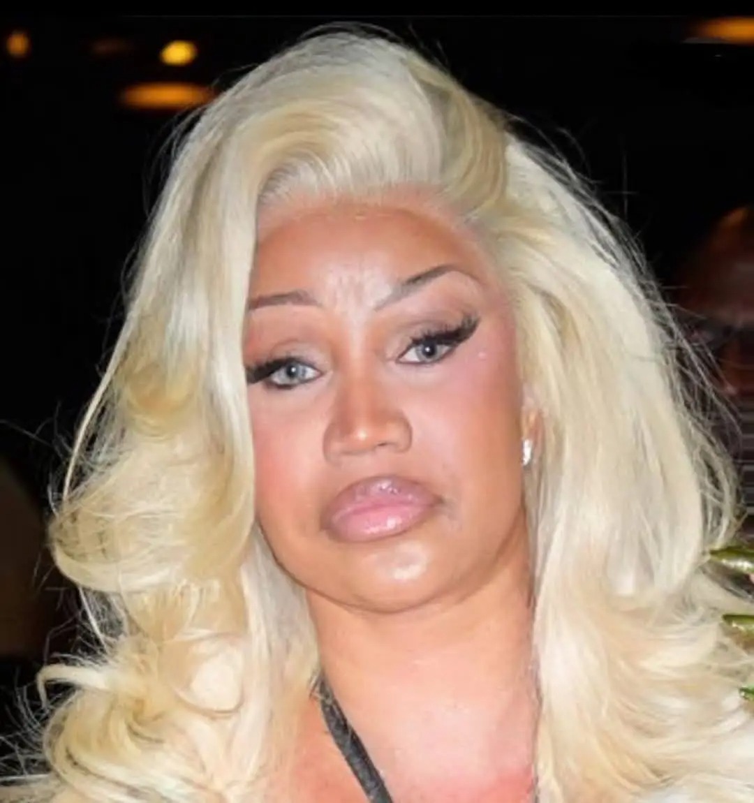 FemaleRapLIVE's tweet image. 🚨 | Cardi B calls 4-year-old "little white b*tch" over "incorrect" football picks, encouraging death threats to Reese &amp;amp; her father, Anthony!

— In the end, Reese's picks were correct &amp;amp; Anthony calls the former exotic dancer &amp;amp; girlfriend to Stefon Diggs "unfortunate!"