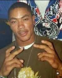 BeardownMF's tweet image. Tonight this man is going up in the rafters next to Jordan at the United Center.