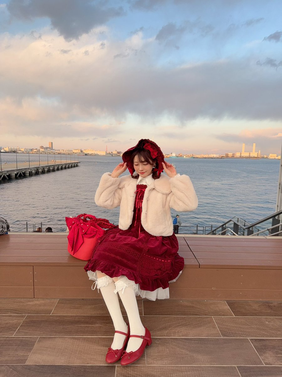 ポトレ撮影行ってきました♡
良いお写真いっぱい撮って頂けたので楽しみ🥹✨
改めてロリィタ可愛いいなって思えた撮影でした🎀✨