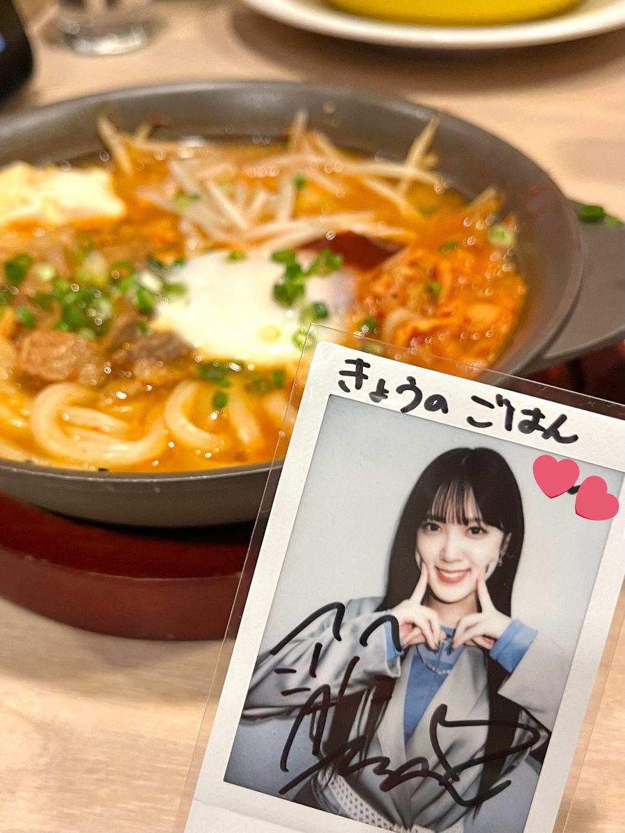 る tweet media