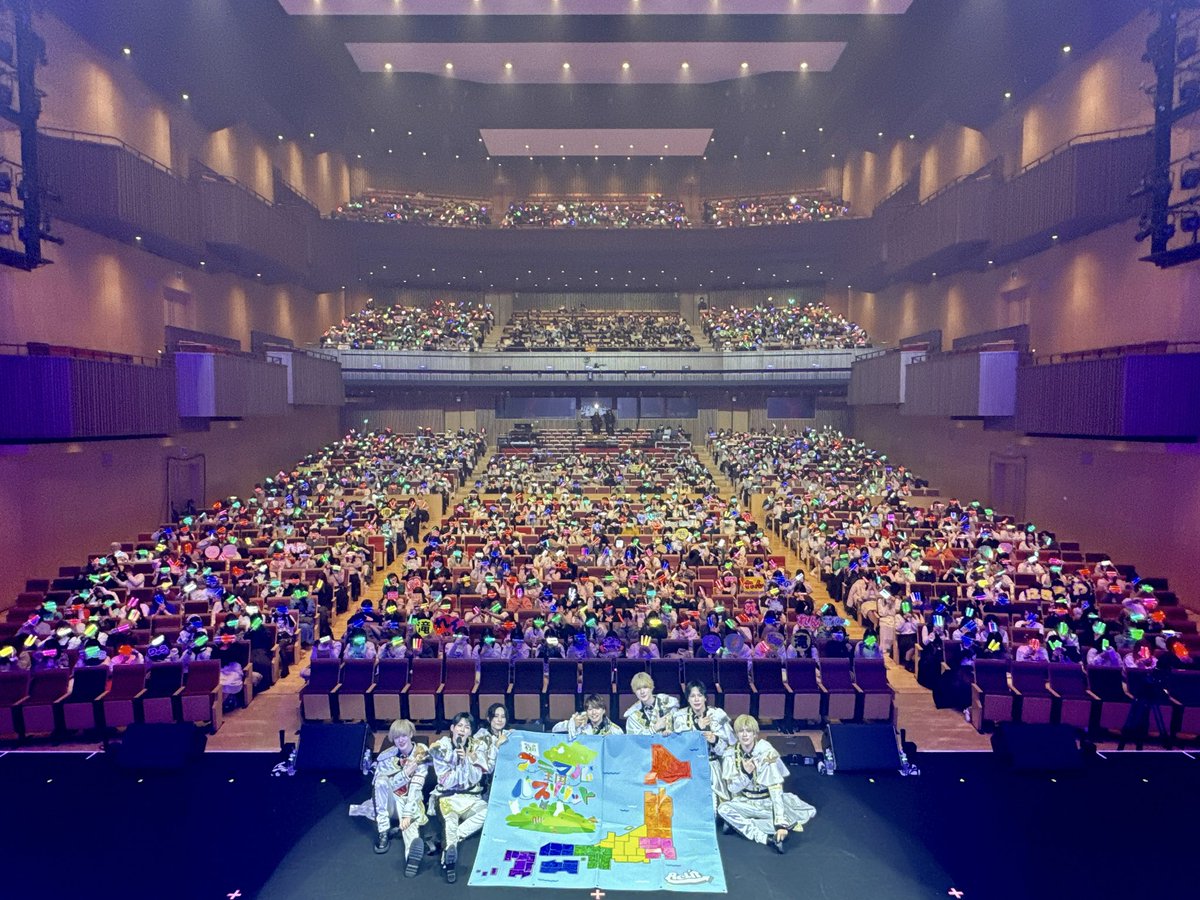 info_ReLIT's tweet photo. #ReLIT 47都道府県ツアー🗾🌈
『アニマル王国 #バズリリット -FINAL-』

無事に終演いたしました✨

りりったーの皆さまと巡った47都道府県、
一つ一つが大切な思い出です。

沢山の応援を本当にありがとうございました！
これからもReLITの応援をよろしくお願いいたします💫

#りりっと47ツアー https://t.co/2SPrFW8O6Q