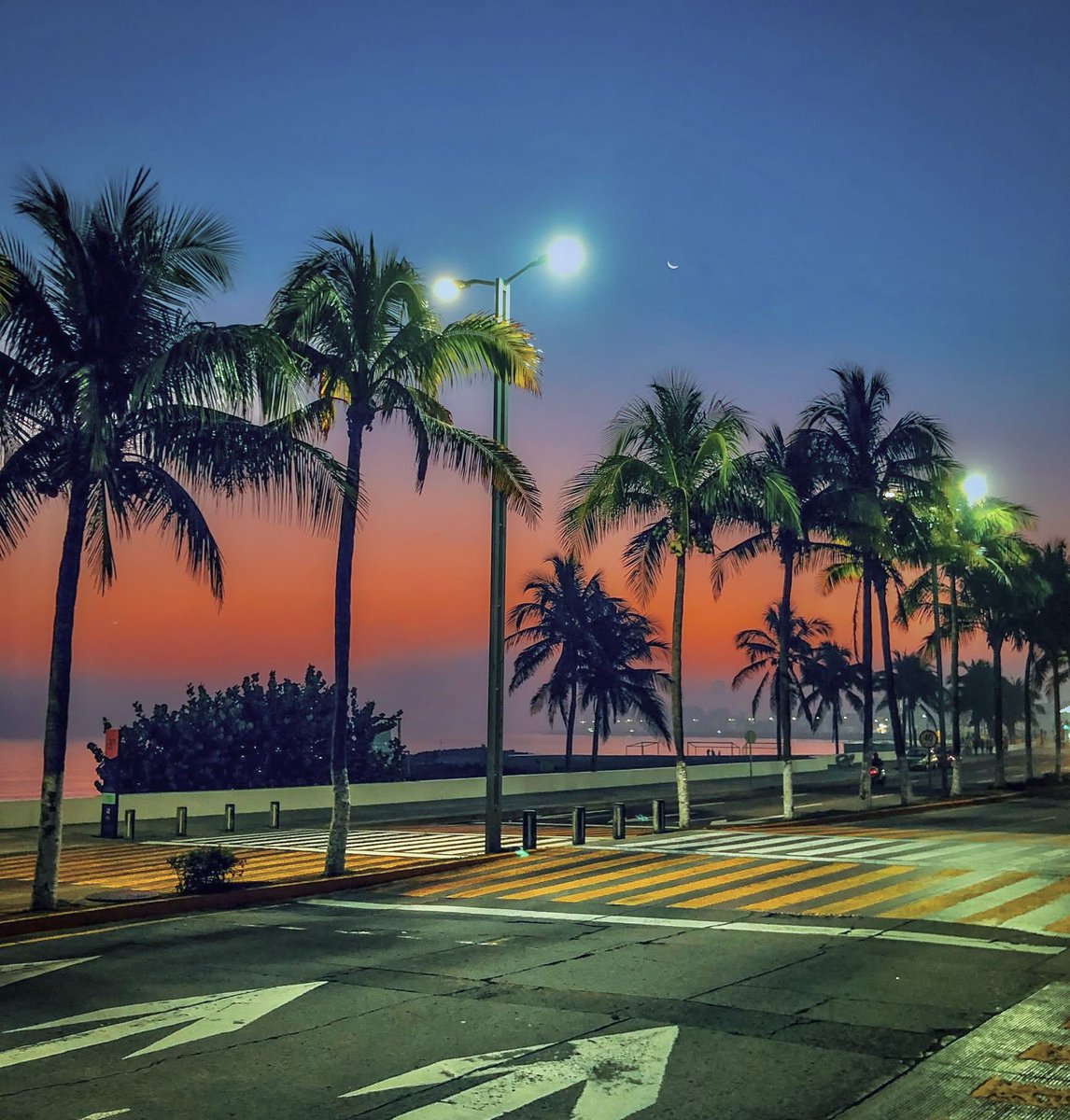 love_veracruz_'s tweet photo. #Veracruz te quiero.🤗🌊⛵️🌴🙏#BuenosDias mi gente hermosa. Bendiciones desde el puerto más bonito de #México https://t.co/OpSxlMk9V6