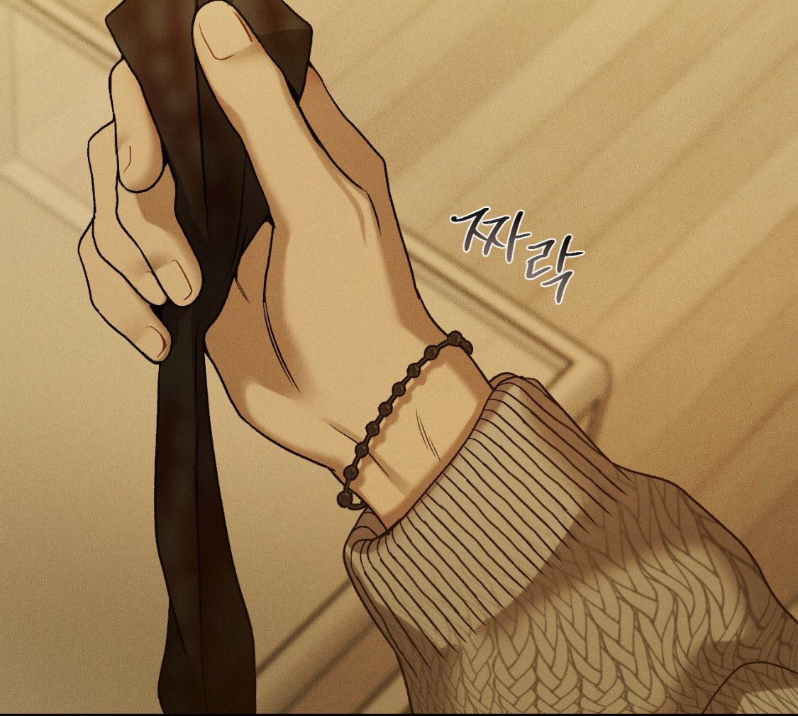 Baek Seung-hyun, I know you still have that bracelet… Maybe buried deep away, even in your memories…but you didn’t throw it away, because you loved and cherished what you had with only him 

I believe in you even though you didn’t believe in Yuta
#조개소년발화 #IgniteTheDawn