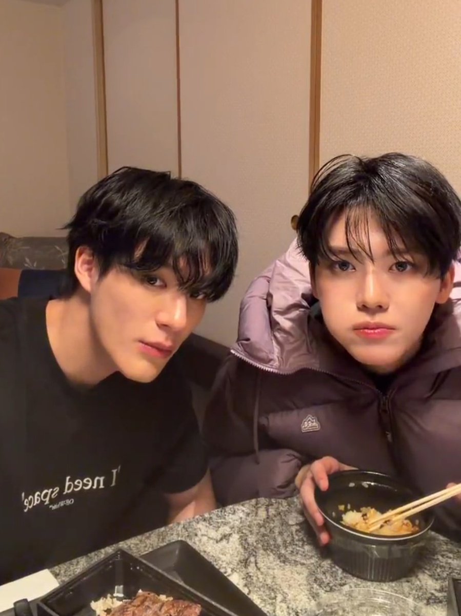 คือแม่งโคตรจะโน่มิน เข้าใจป่ะมันแบบไอ่นั่นㅠㅠㅠㅠㅠ