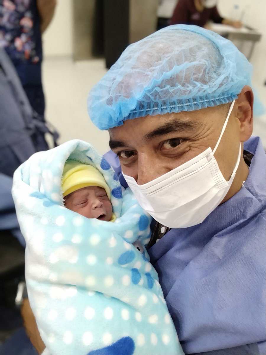 Yuri_Bordes's tweet photo. Bienvenido al mundo Dorian, siempre te cuidaré y estaré en todo momento a tu lado. 🫶🏽🦁

Te amo hija, gracias por la dicha de convertirme en abuelo. ♥️
#AbueloJoven https://t.co/Uz21bnRyIU