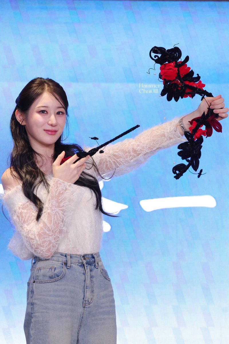 260124 우한 팬미팅

#이채연 #LEECHAEYEON
#李彩演 #イチェヨン