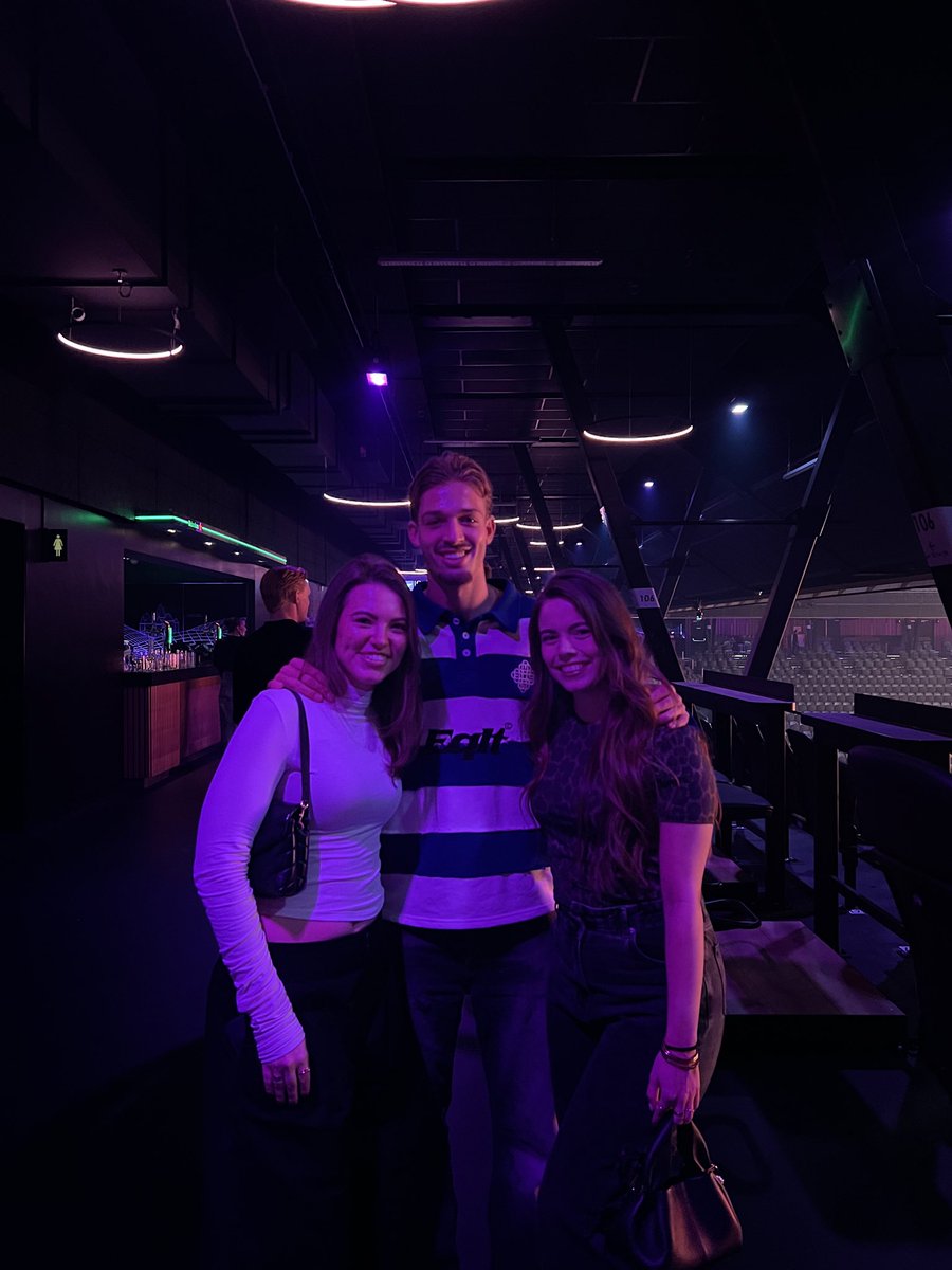 wist niet dat bankzitters met zes waren 👀