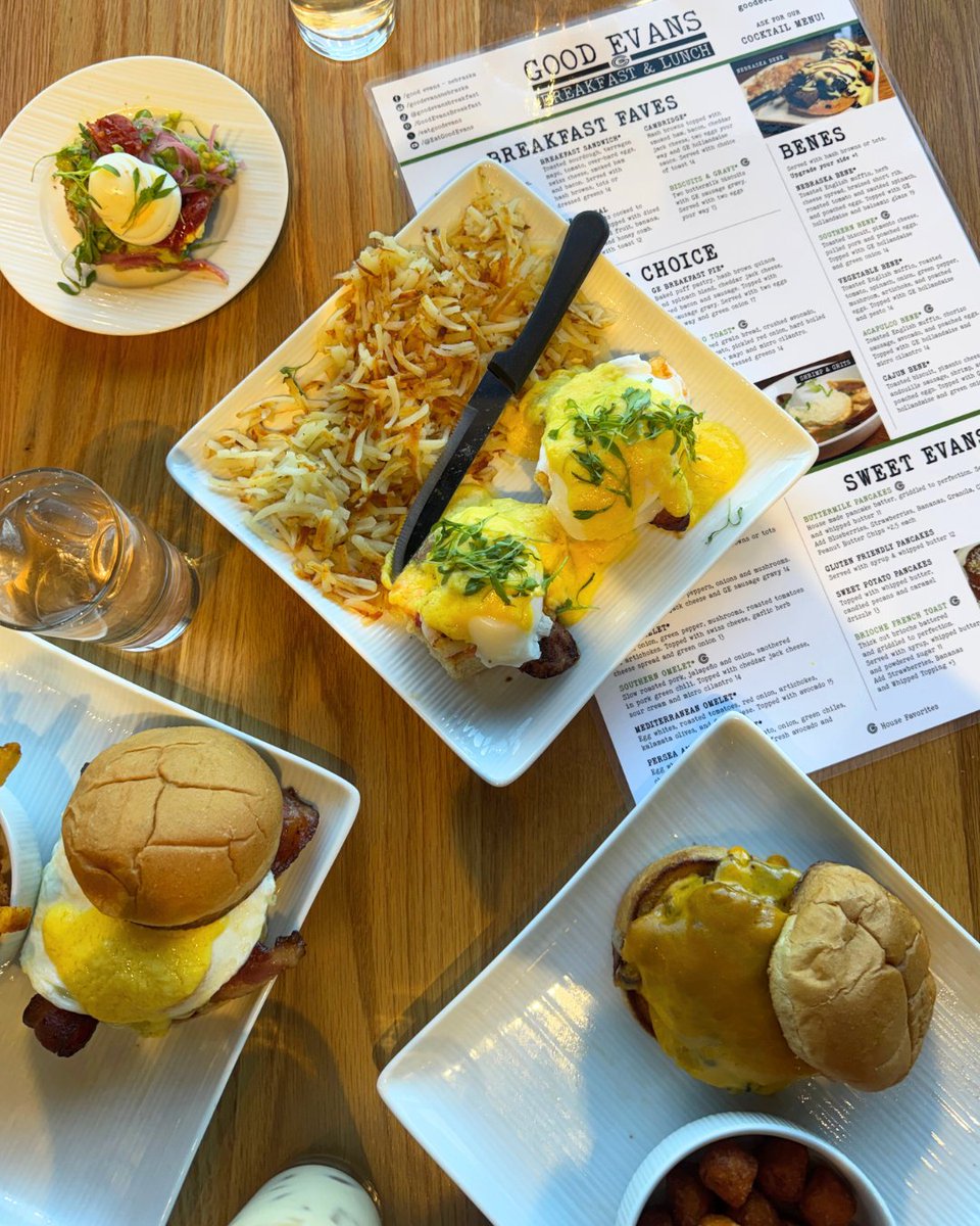 The best Saturdays are served family-style. 🍔🍽️

From brunch classics to burger cravings, this table understood the assignment:
🦐 Cajun Bene + Hashbrowns
🍳 GE Brunch Burger + Fries
🍔 Classic Burger + Sweet Tots

#GoodEvansEats #NebraskaBrunch #BreakfastBurger