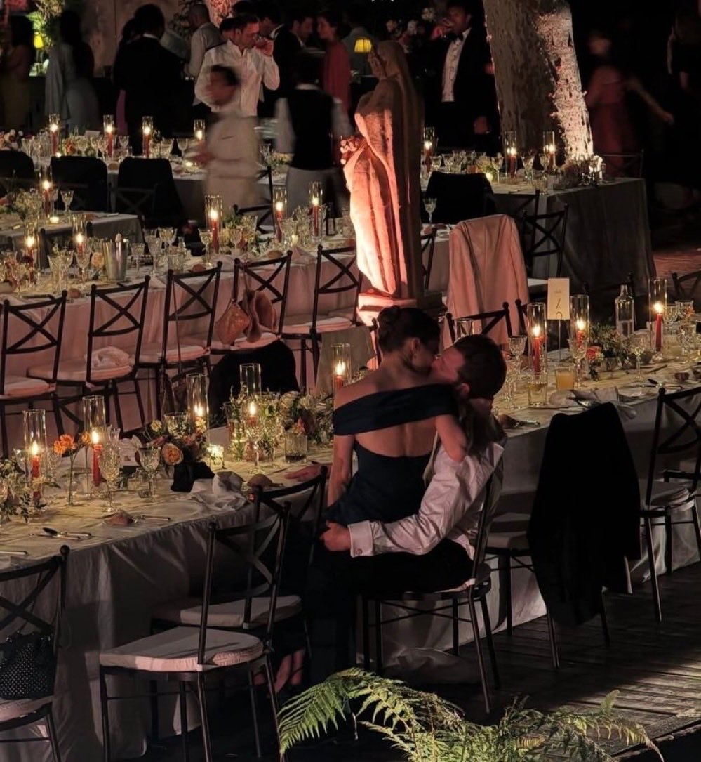 ꨄ︎ (@couplsgoal) on Twitter photo 