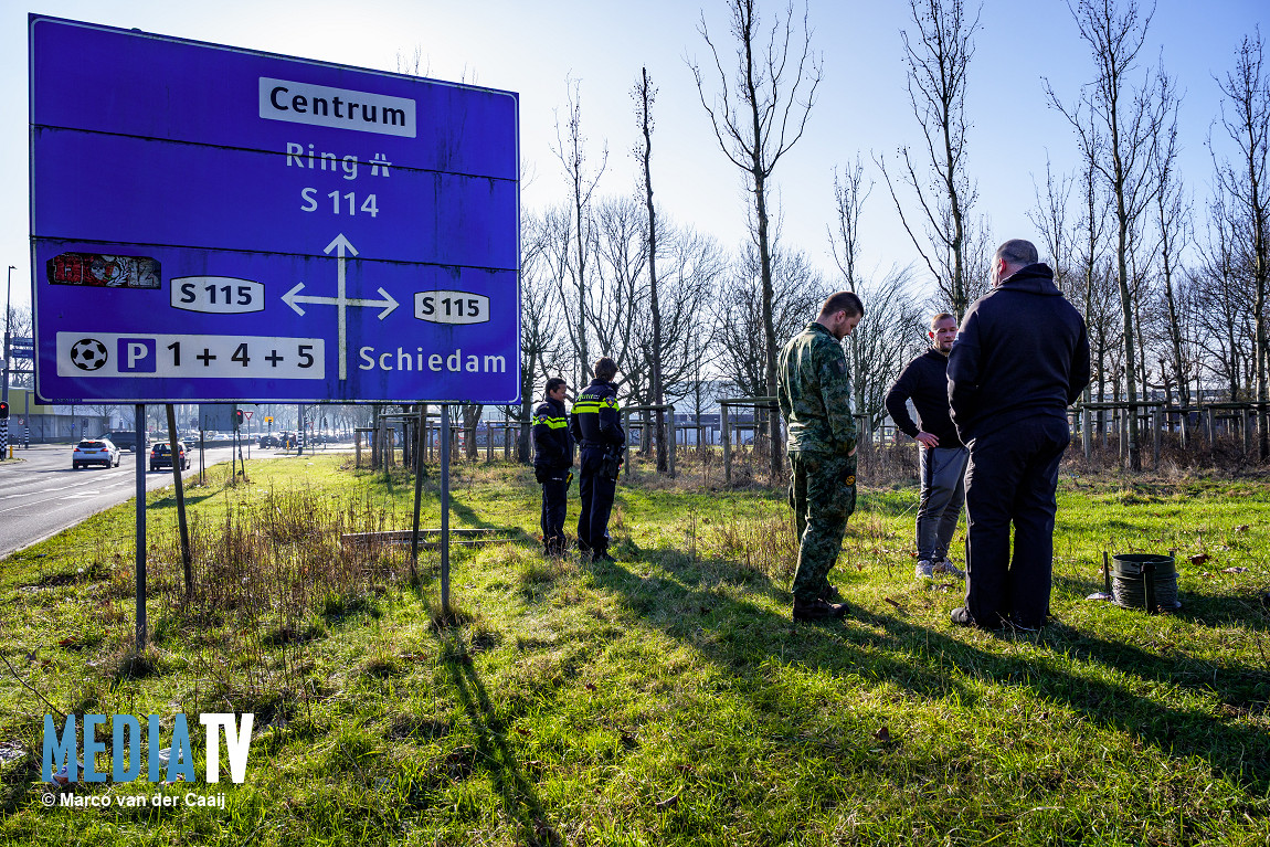 Handgranaat gevonden door magneetvissers in Rotterdam