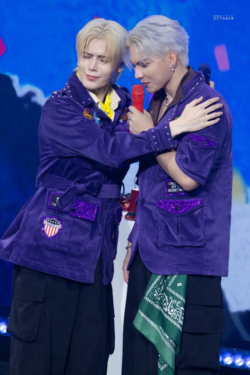 Octoberrrr11's tweet image. โดนไหมน้าาา 🤭

PEATCHY WITH PEAT
#PEATCHYDAY