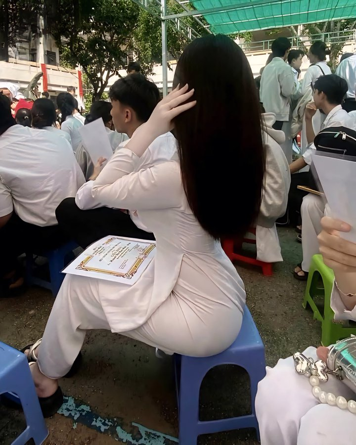tranthiloan00's tweet photo. Thanh xuân như m����t tách trà https://t.co/K0axpjmk63