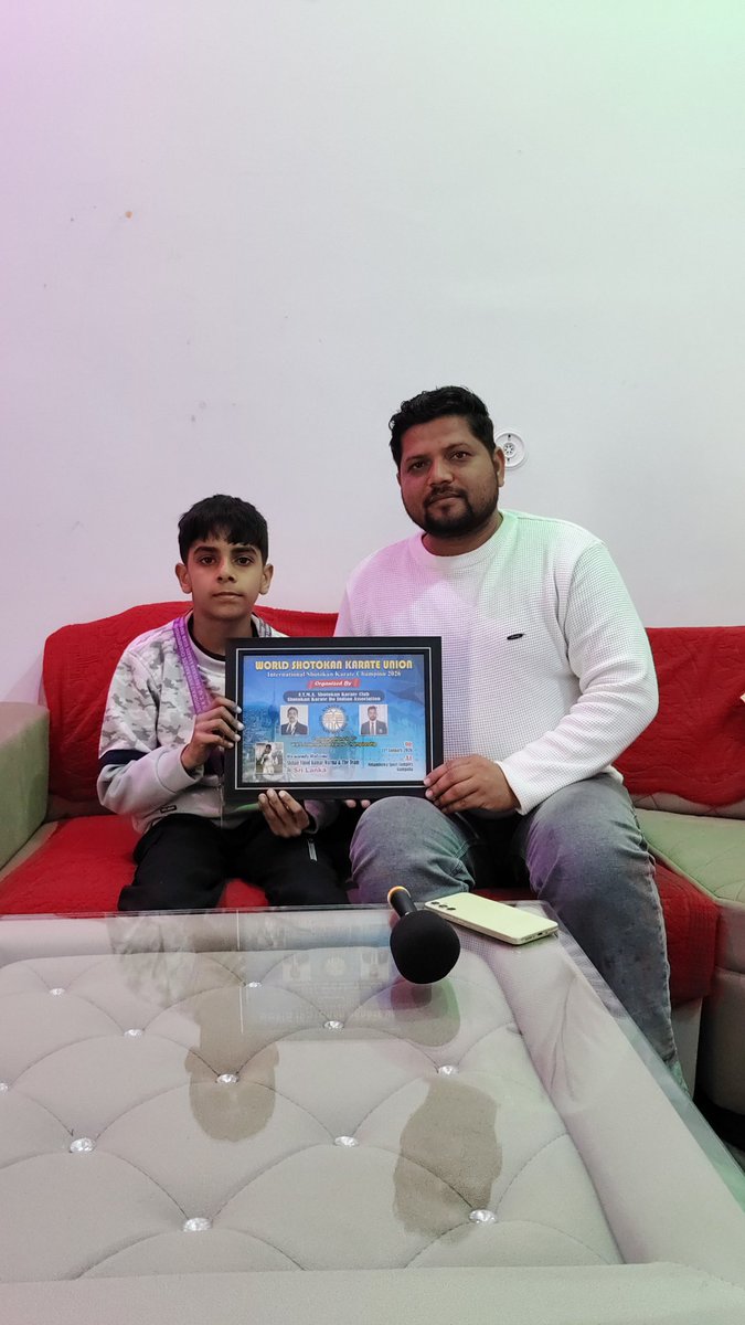 Pushpen04614369's tweet photo. बाह का लाल अभिनव गुर्जर ने जीता गोल्ड मेडल श्री लंका में लहराया तिरंगा @bah @bateawar @agra @tiranga https://t.co/c5l4t06OWp