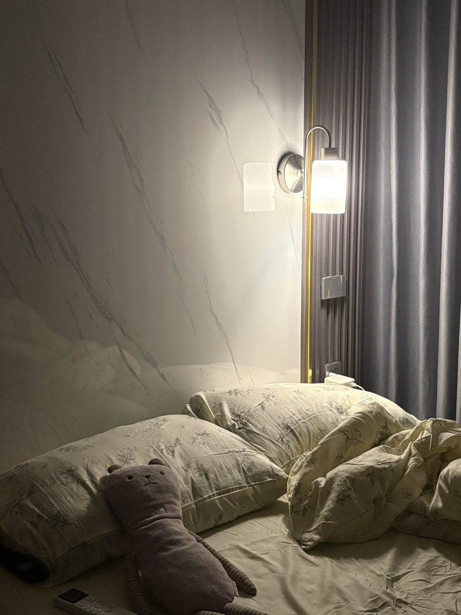 504errorlife's tweet image. big clanging room ✨🫧