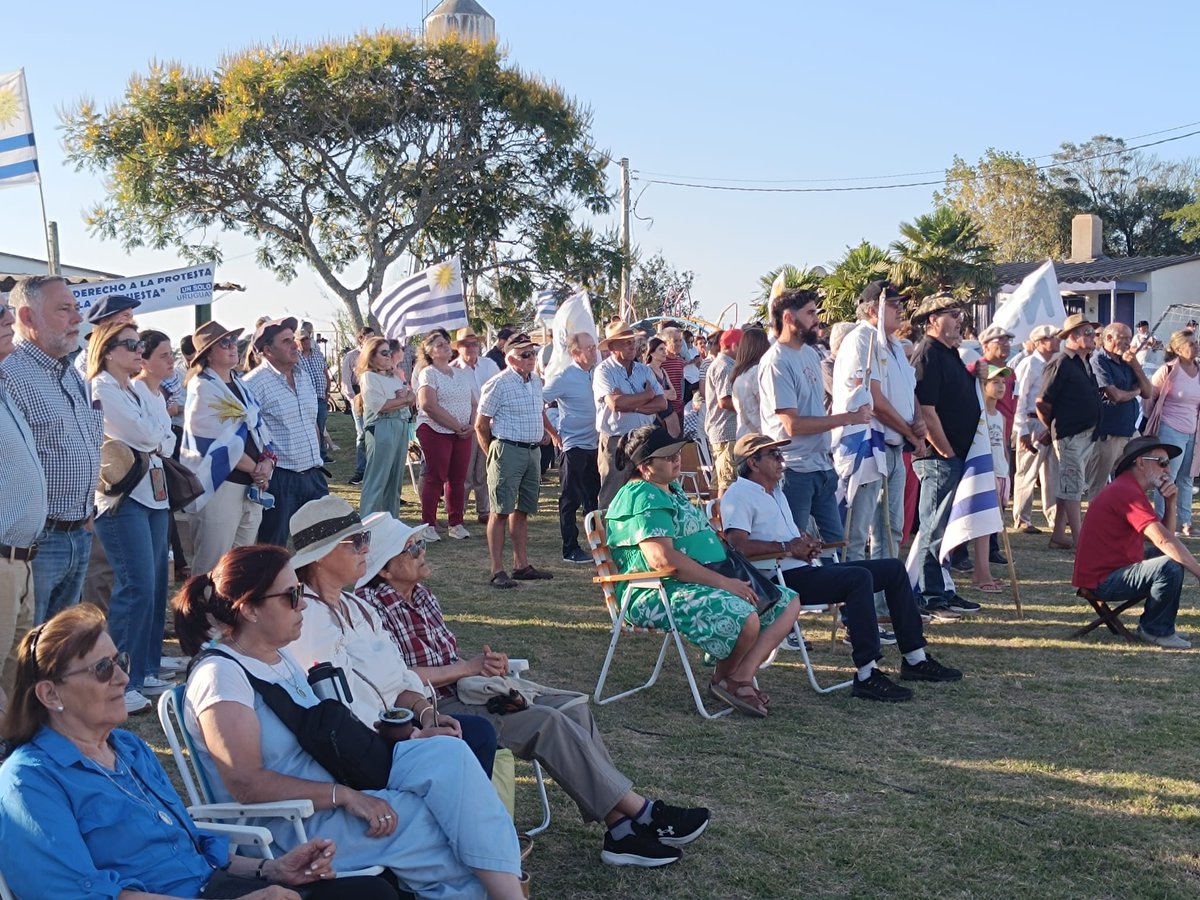 Fracaso. Se reunió en Lavalleja Un Solo Uruguay, el brazo político rural de los blancos, para unir fuerzas contra la represa de Casupa.
Había más políticos herreristas que productores del campo.