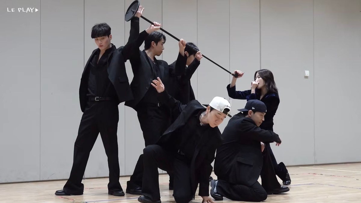 LE SSERAFIM｜年末SPAGHETTIを召し上がる方🍝 (feat.🐯🐺) | 2025 KBS