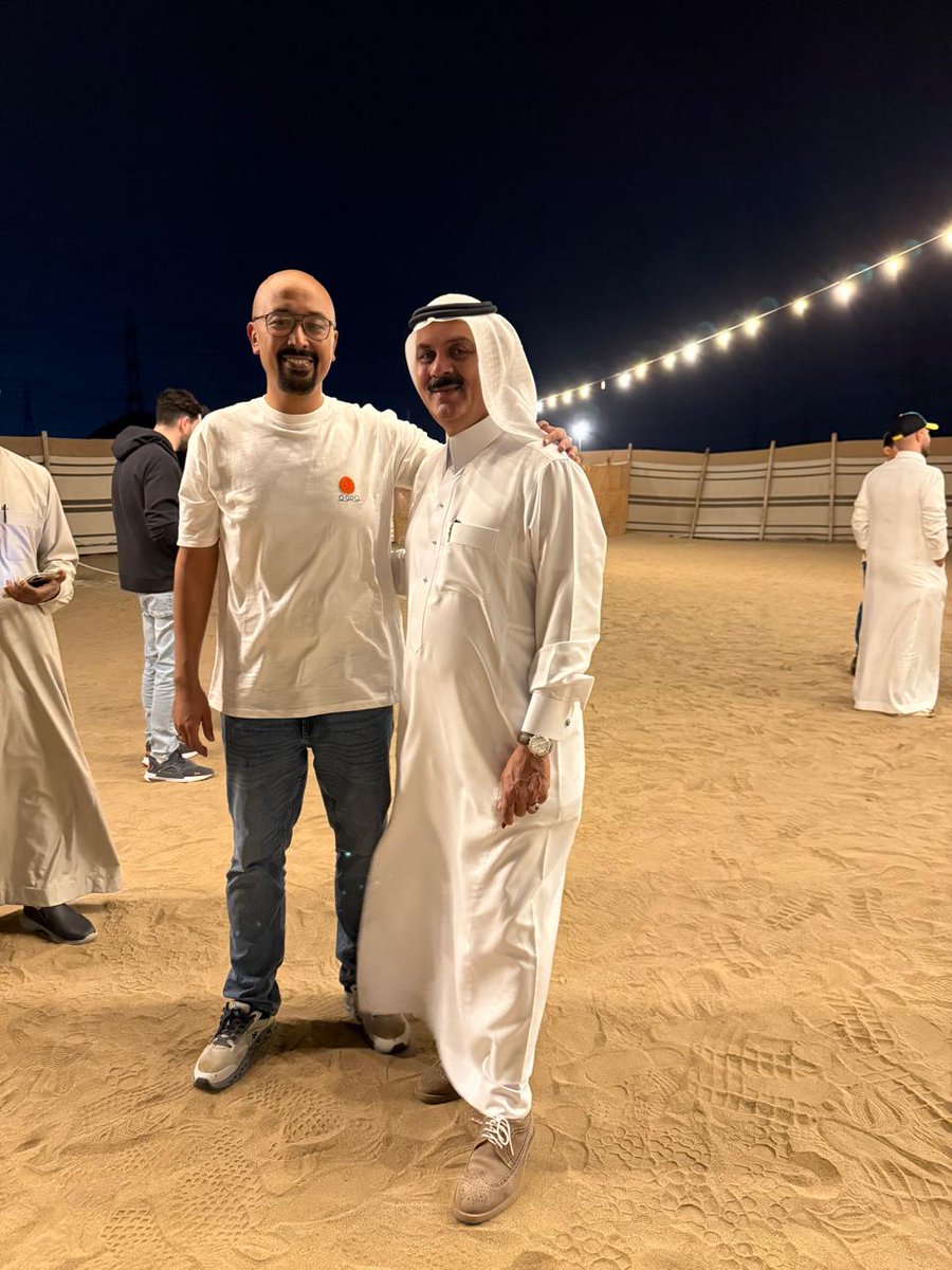 msfelemban's tweet photo. @farid_mokhlis الاستاذ القدير فريد مخلص ... كان لنا شرف حضوركم الكريم فقد سعدنا بتواجدكم مع اصحاب المعالي والسعادة تحياتي لكم وأسأل الله أن يكتب أجركم وأجر عملنا في هذا الصرح العظيم🌹 https://t.co/iK9yYiSgQu
