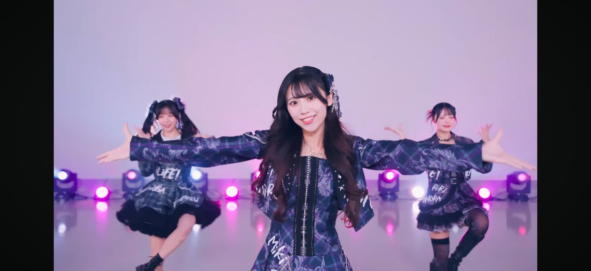 ロック衣装のみきちゃんまじでカッコ良すぎる🤩 またロック衣装みたい